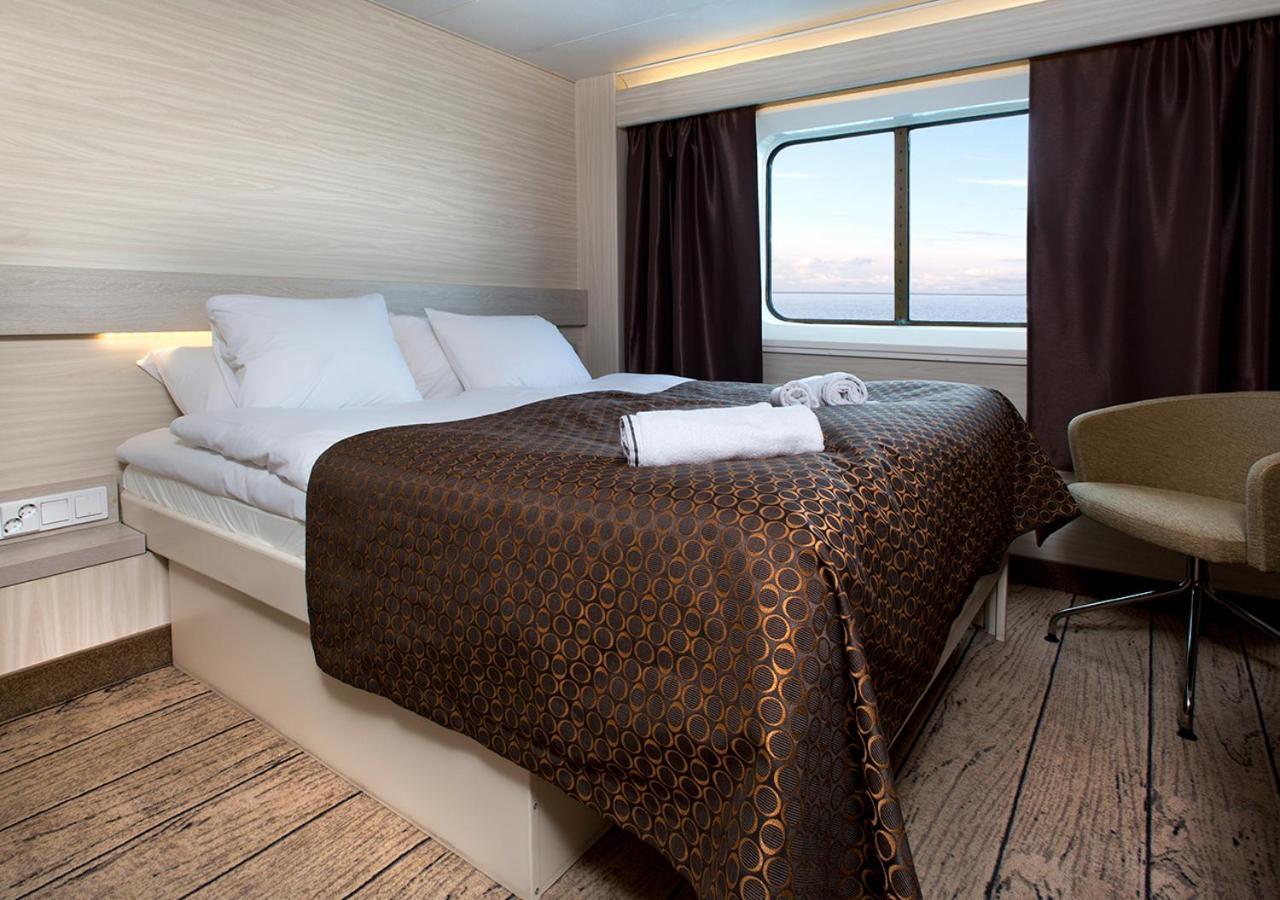 Viking Line Ferry Gabriella - 2-Night Cruise Stockholm-Helsinki-Stockholm Hotel Szoba fotó