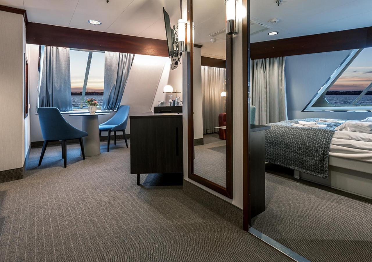 Viking Line Ferry Gabriella - 2-Night Cruise Stockholm-Helsinki-Stockholm Hotel Szoba fotó
